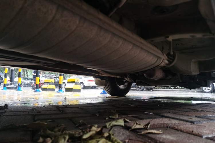 Used BYD S6 2014 2.4L Automatic Prestige 5-Seater Chassis Rear Right