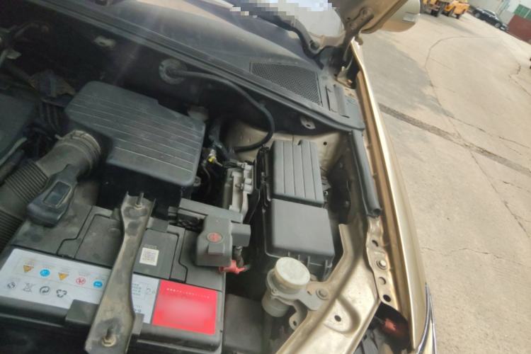 Used BYD S6 2014 1.5TI Manual Luxury 5-Seater Engine Bay Left