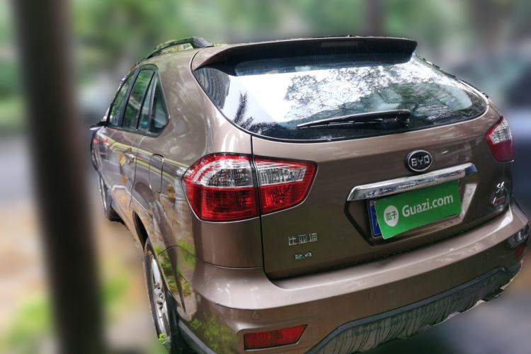 Used BYD S6 2014 2.4L Automatic Prestige 5-Seater Rear Left 45 Deg
