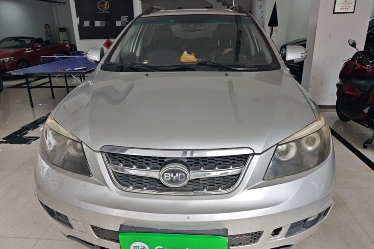 Used BYD S6 2014 2.0L Manual Elite Version 5 Seats Front