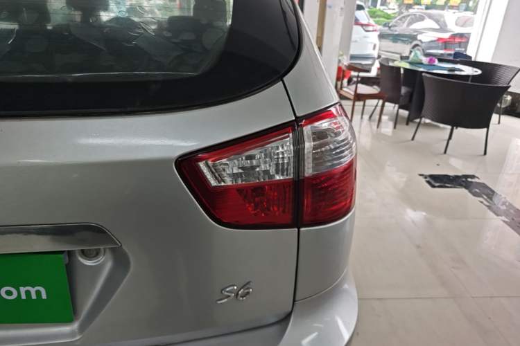 Used BYD S6 2014 2.0L Manual Elite Version 5 Seats Right Rear Taillight