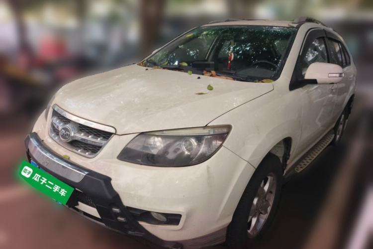 Used BYD S6 2014 2.0L Manual Luxury 5-Seater Guazi used car, China used car export, Used car for sale, Used  cars, Cheapest cars for sale