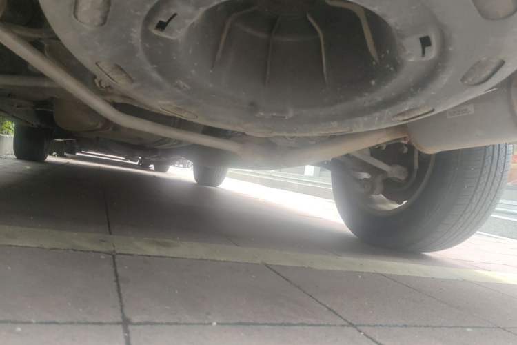 Used BYD S6 2014 2.4L Automatic Prestige 5-Seater Chassis Front