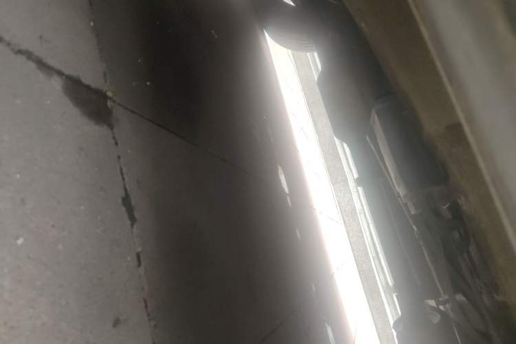 Used BYD S6 2014 2.4L Automatic Prestige 5-Seater Chassis Front Left