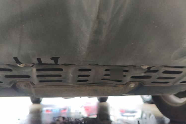 Used BYD S6 2014 2.0L Manual Luxury 5-Seater Chassis Front