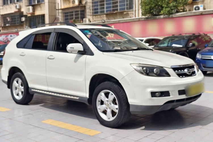Used BYD S6 2014 2.0L Manual Luxury 5-Seater Exterior 1