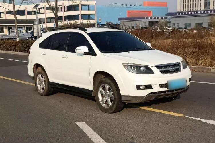 Used BYD S6 2014 2.0L Manual Luxury 5-Seater Exterior 2