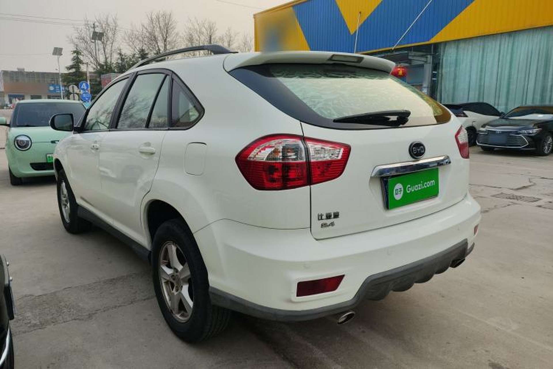 Used BYD S6 2014 2.4L Automatic Prestige 5-Seater Exterior 2