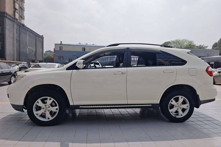 Used BYD S6 2014 2.0L Manual Luxury 5-Seater Exterior 2