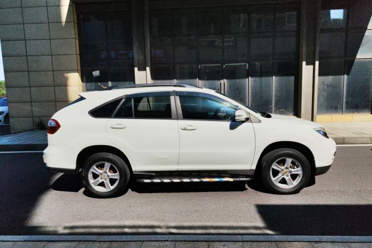 Used BYD S6 2014 1.5TI Manual Luxury 5-Seater Exterior 2
