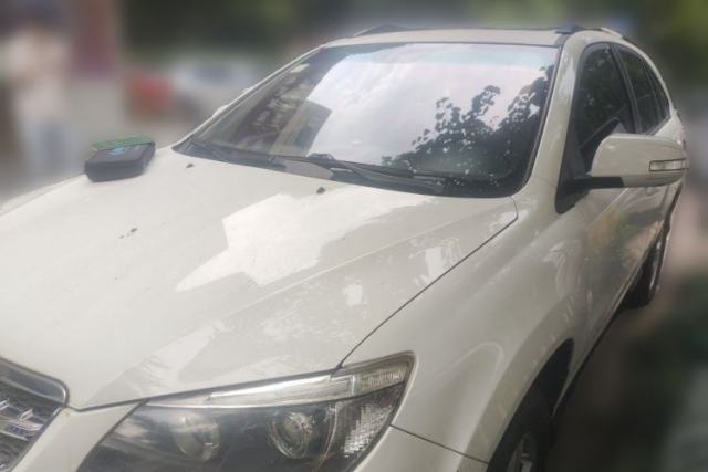 Used BYD S6 2014 2.4L Automatic Prestige 5-Seater