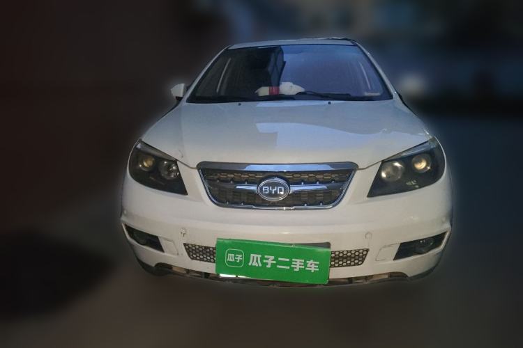 Used BYD S6 2014 2.4L Automatic Luxury Version 5 Seats Front