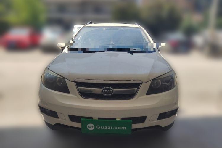 Used BYD S6 2014 1.5TI Manual Luxury 5-Seater Front
