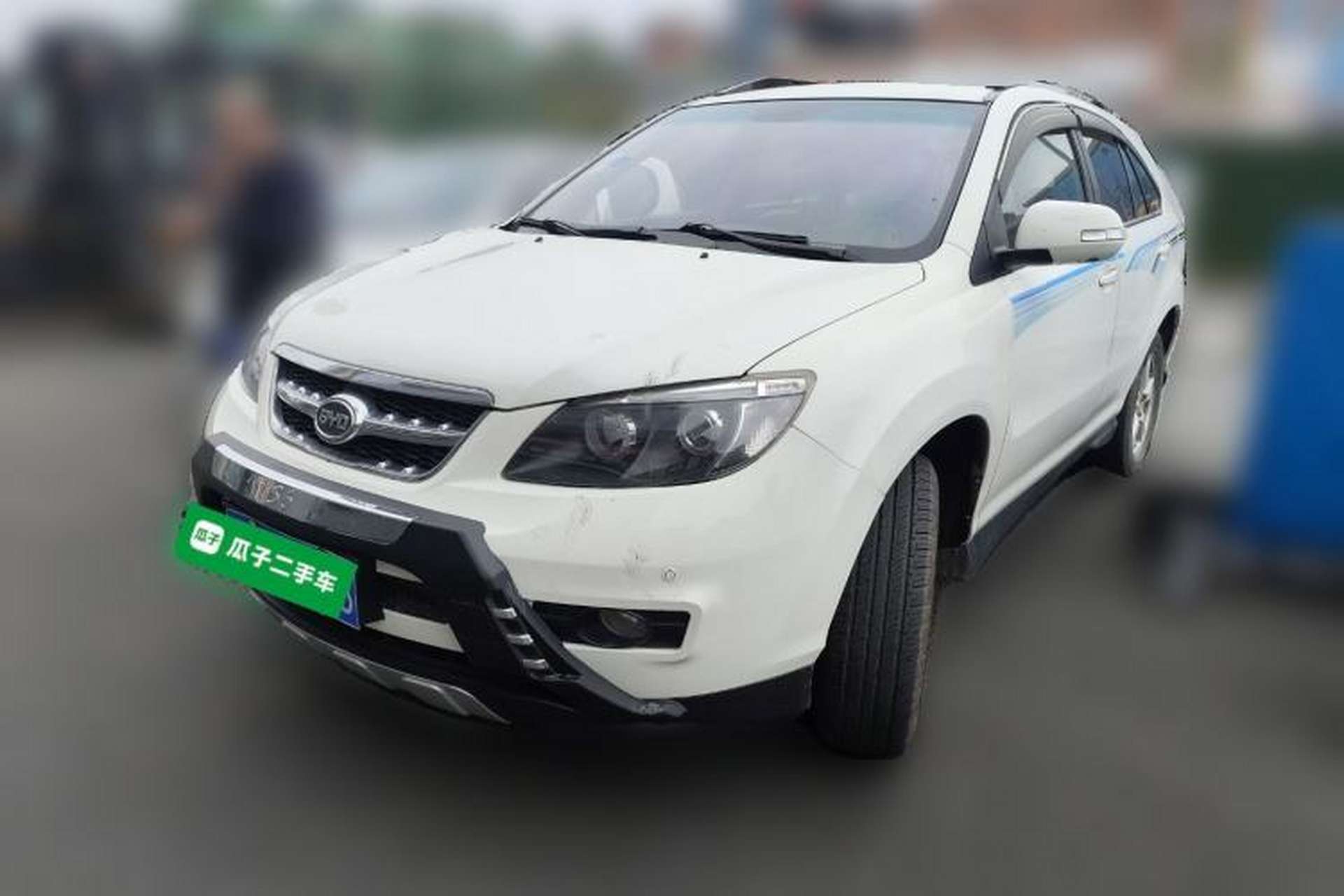 Used BYD S6 2014 2.4L Automatic Prestige 5-Seater Front Left 45 Deg