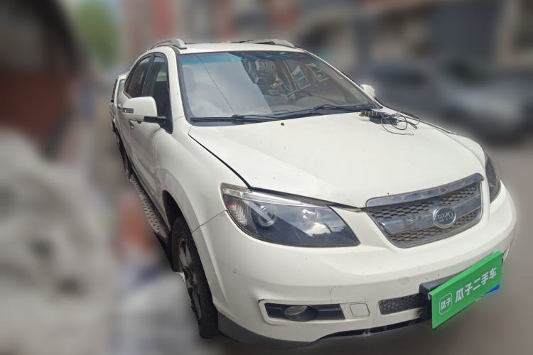 Used BYD S6 2014 1.5TI Manual Luxury 5-Seater Front Right 45 Deg