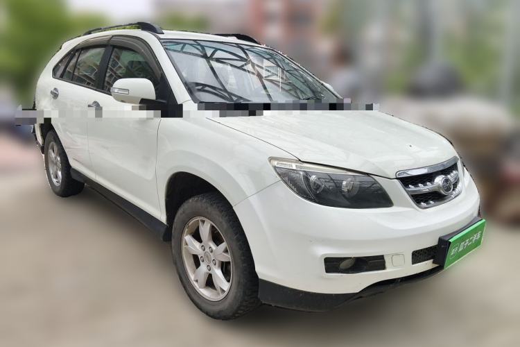 Used BYD S6 2014 2.0L Manual Luxury 5-Seater Front Right 45 Deg