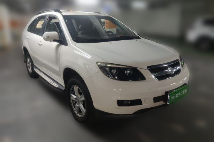 Used BYD S6 2014 1.5TI Manual Luxury 5-Seater Front Right 45 Deg