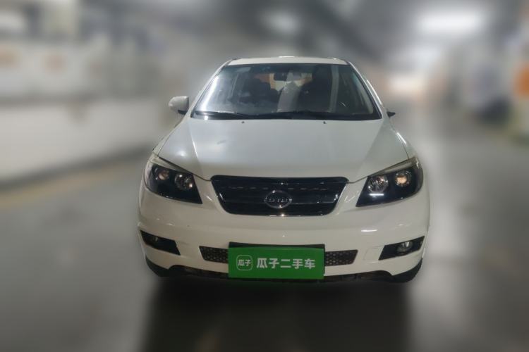 Used BYD S6 2014 1.5TI Manual Luxury 5-Seater Front