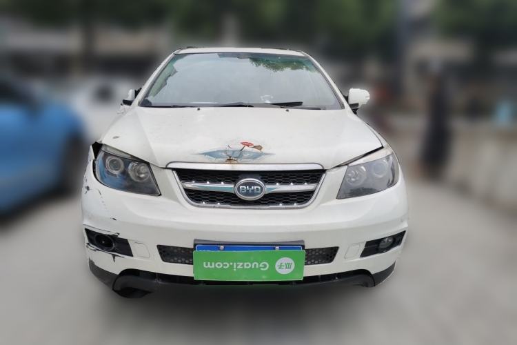 Used BYD S6 2014 2.4L Automatic Prestige 5-Seater Front