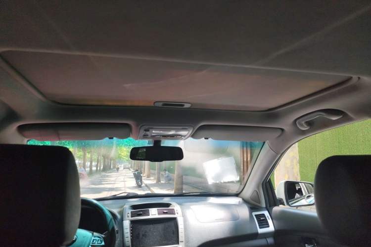 Used BYD S6 2014 2.4L Automatic Prestige 5-Seater Headliner