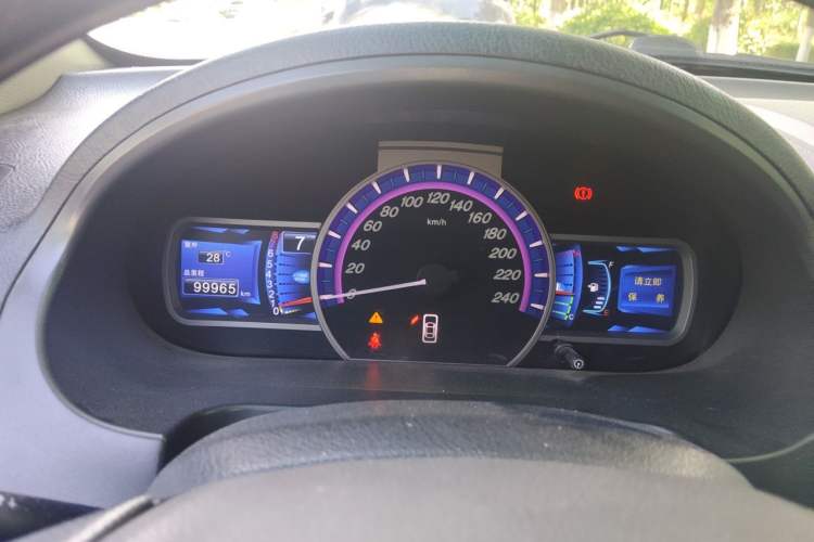Used BYD S6 2014 1.5TI Manual Luxury 5-Seater Instrument Cluster