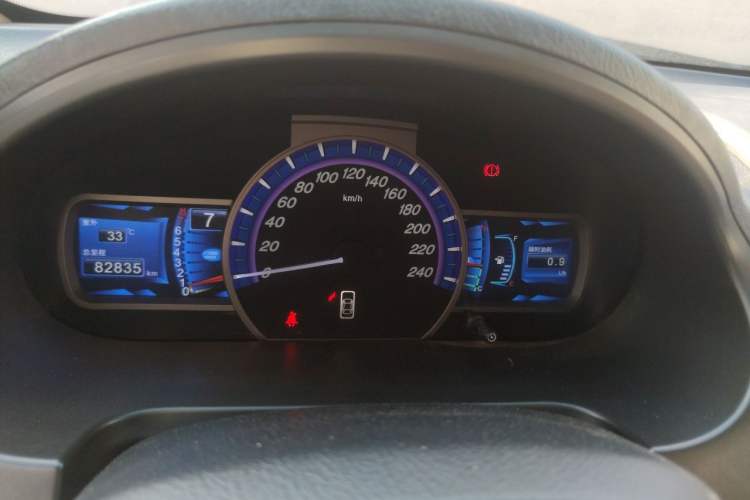 Used BYD S6 2014 2.0L Manual Luxury 5-Seater Instrument Cluster