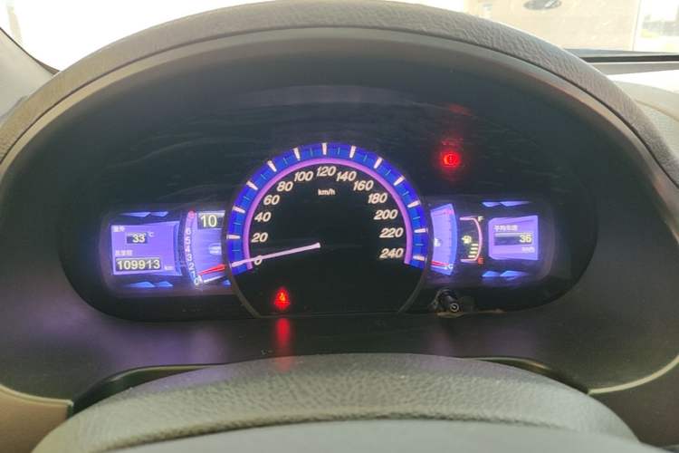 Used BYD S6 2014 2.0L Manual Luxury 5-Seater Instrument Cluster