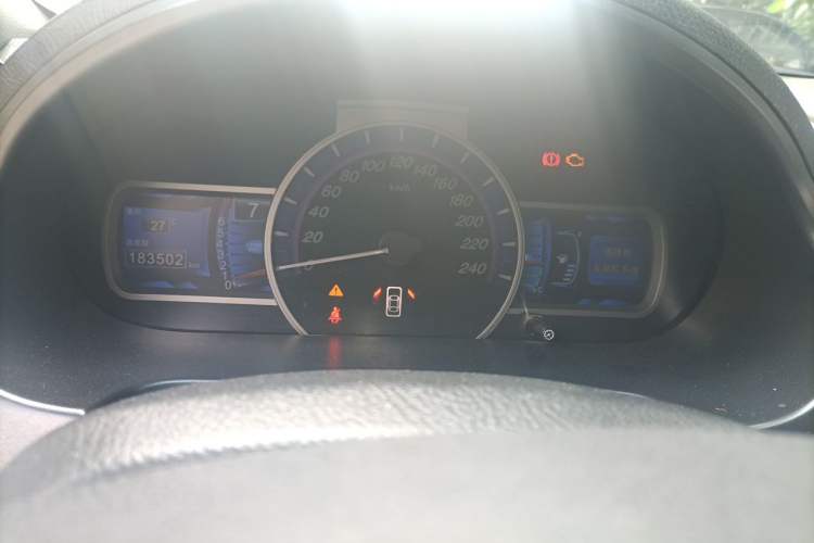 Used BYD S6 2014 2.0L Manual Luxury 5-Seater Instrument Cluster