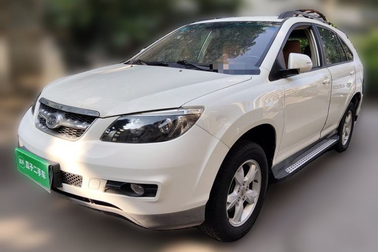 Used BYD S6 2014 2.0L Manual Luxury 5-Seater Guazi used car, China used car export, Used car for sale, Used cars, Cheapest cars for sale