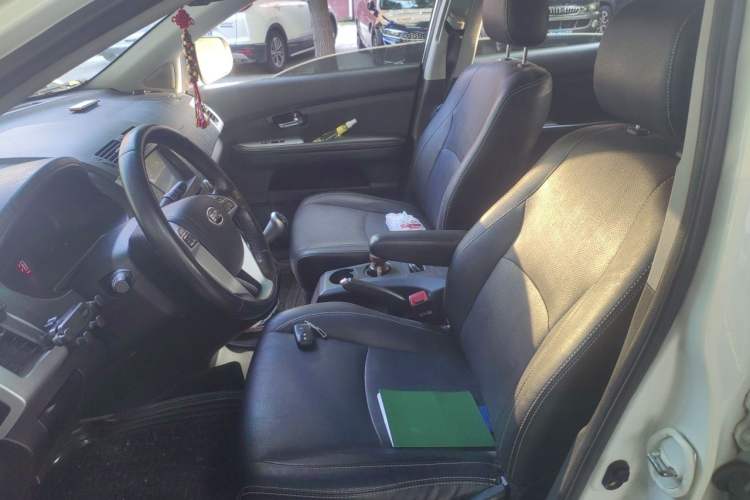 Used BYD S6 2014 2.0L Manual Luxury 5-Seater Left Front Seat