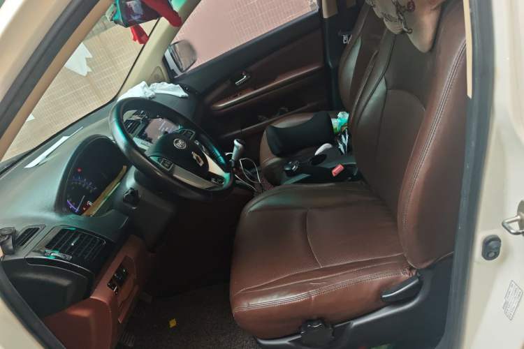 Used BYD S6 2014 2.0L Manual Luxury 5-Seater Left Front Seat