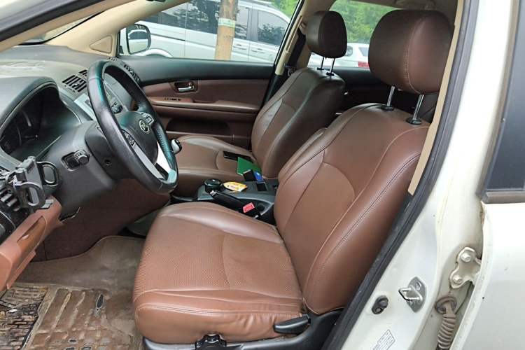 Used BYD S6 2014 2.0L Manual Luxury 5-Seater Left Front Seat