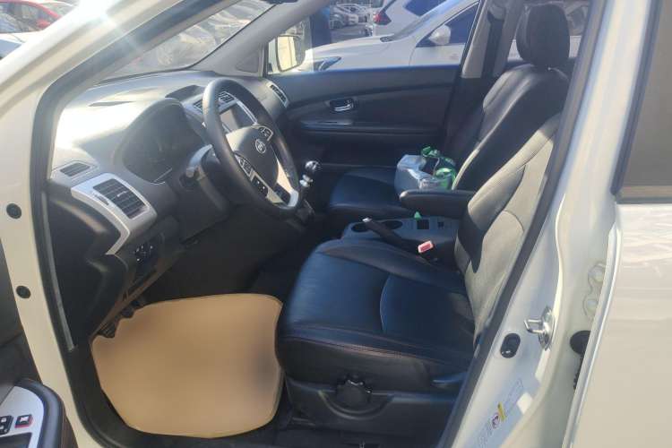 Used BYD S6 2014 1.5TI Manual Luxury 5-Seater Left Front Seat
