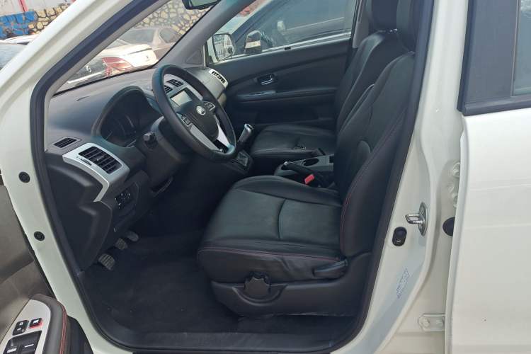 Used BYD S6 2014 2.0L Manual Luxury 5-Seater Left Front Seat