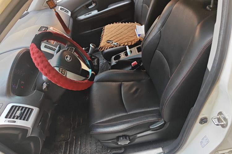 Used BYD S6 2014 2.0L Manual Luxury 5-Seater Left Front Seat