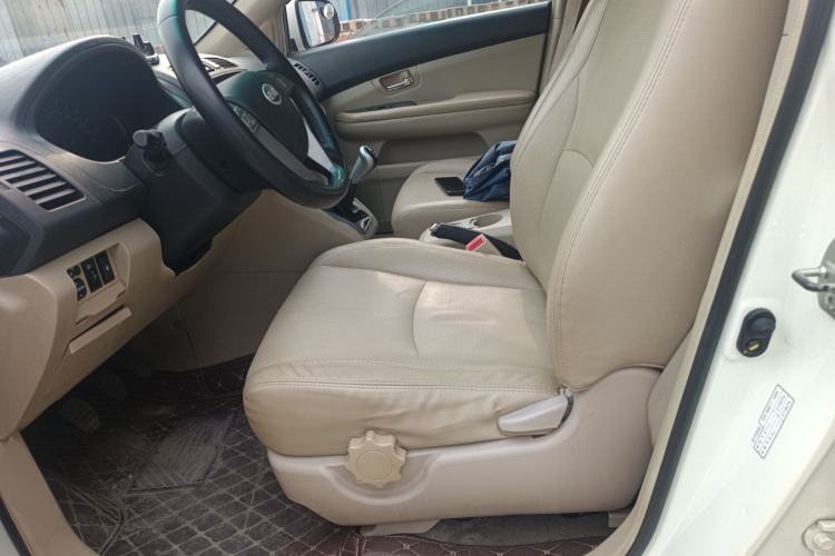 Used BYD S6 2014 2.0L Manual Luxury 5-Seater Left Front Seat