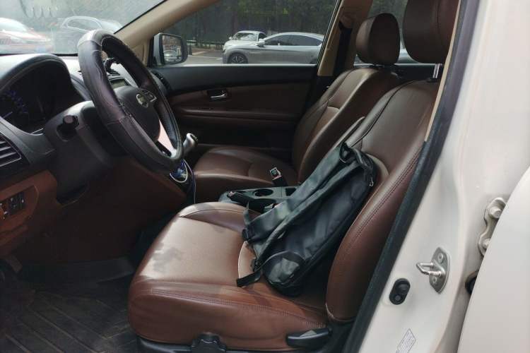 Used BYD S6 2014 2.0L Manual Luxury 5-Seater Left Front Seat