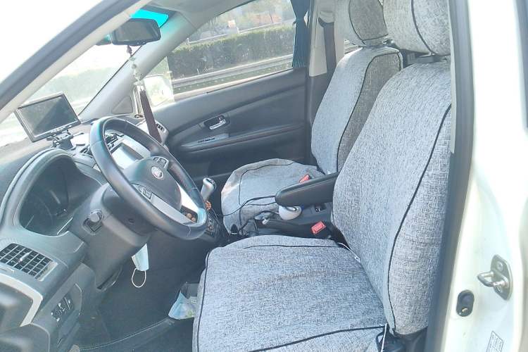 Used BYD S6 2014 2.0L Manual Luxury 5-Seater Left Front Seat