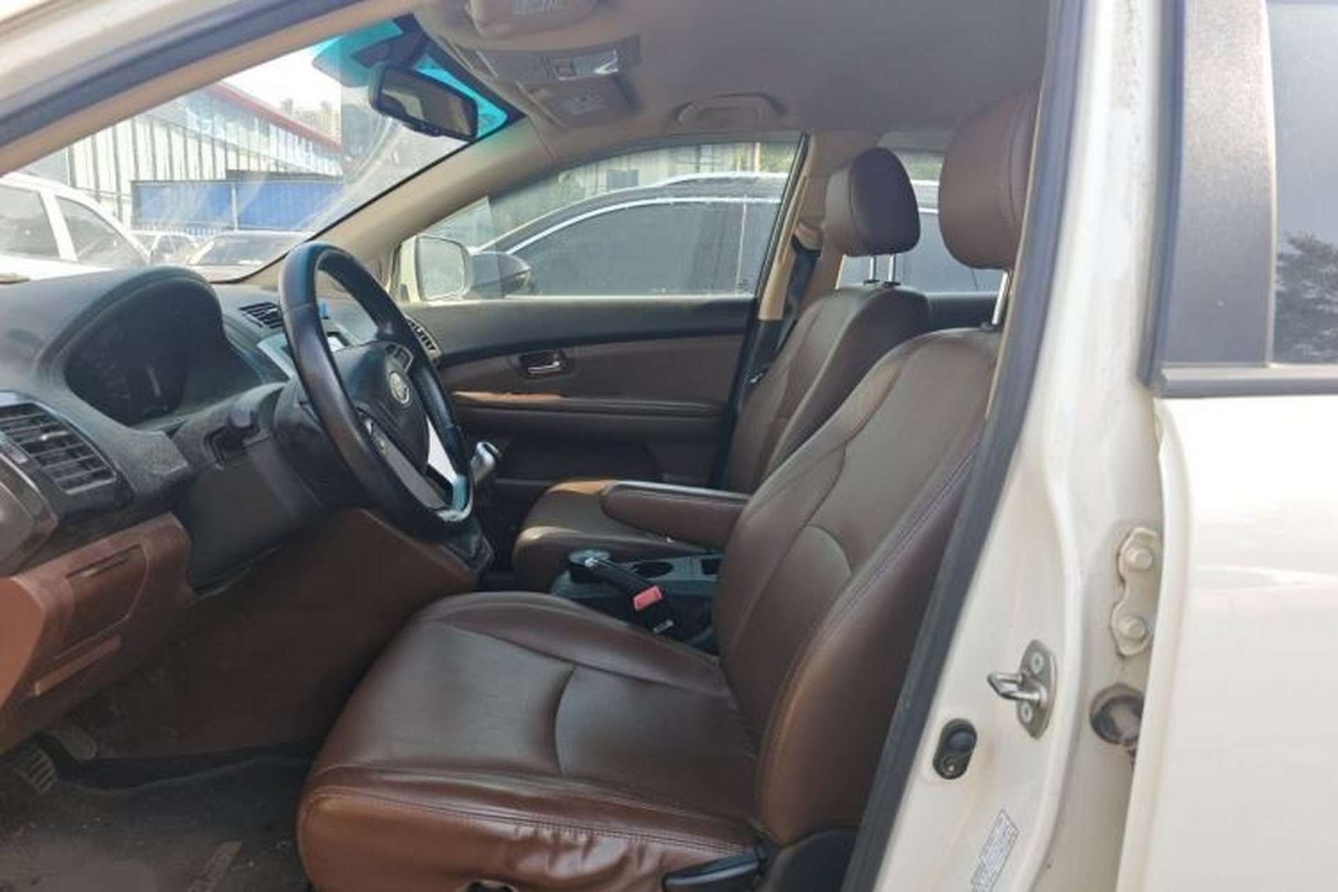 Used BYD S6 2014 2.0L Manual Luxury 5-Seater Left Front Seat
