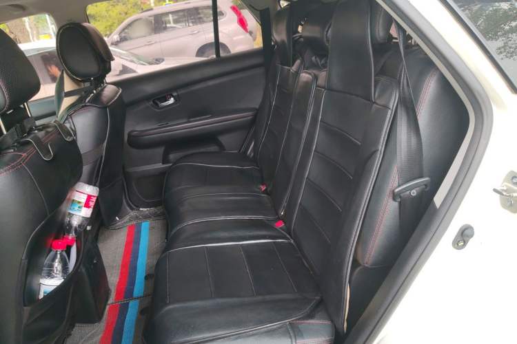 Used BYD S6 2014 1.5TI Manual Luxury 5-Seater Left Rear Seat