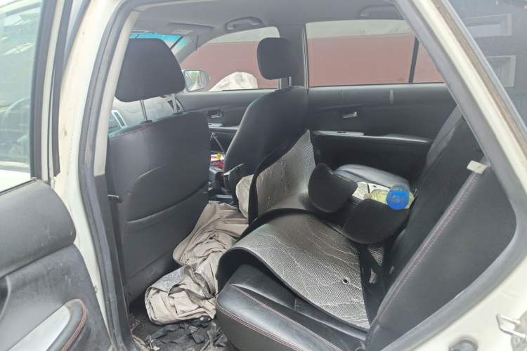 Used BYD S6 2014 1.5TI Manual Luxury 5-Seater Left Rear Seat