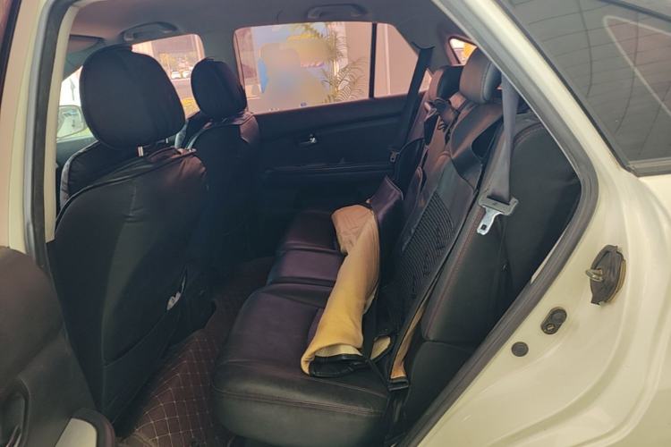Used BYD S6 2014 2.0L Manual Luxury 5-Seater Left Rear Seat