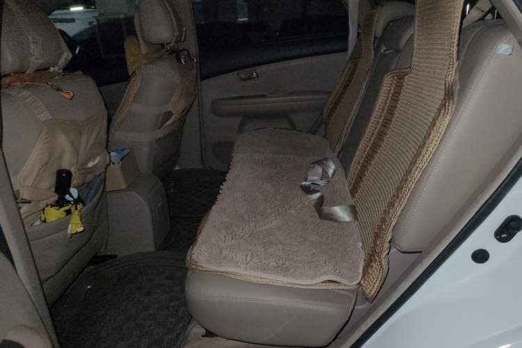 Used BYD S6 2014 2.0L Manual Luxury 5-Seater Left Rear Seat