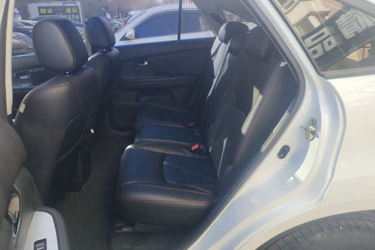 Used BYD S6 2014 1.5TI Manual Luxury 5-Seater Left Rear Seat
