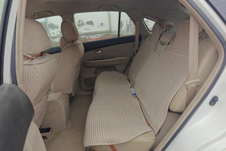 Used BYD S6 2014 2.0L Manual Luxury 5-Seater Left Rear Seat