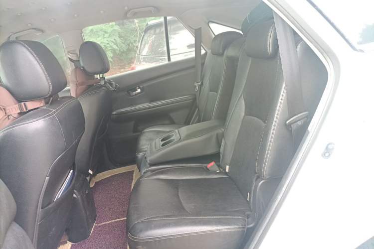 Used BYD S6 2014 2.0L Manual Luxury 5-Seater Left Rear Seat