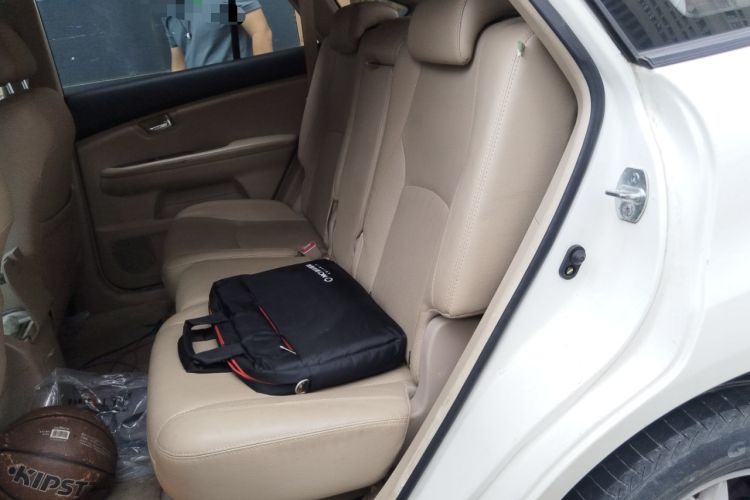 Used BYD S6 2014 2.0L Manual Luxury 5-Seater Left Rear Seat