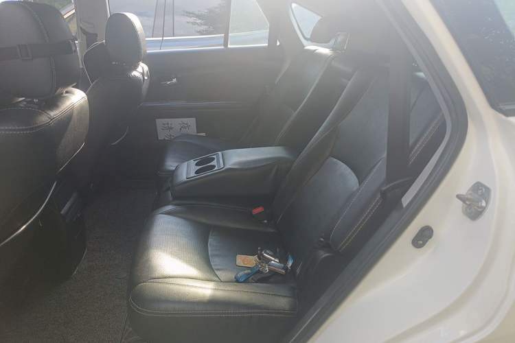 Used BYD S6 2014 2.0L Manual Luxury 5-Seater Left Rear Seat