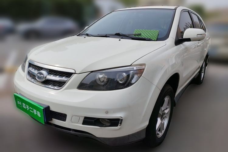 Used BYD S6 2014 2.0L Manual Luxury 5-Seater Guazi used car, China used car export, Used car for sale, Used  cars, Cheapest cars for sale
