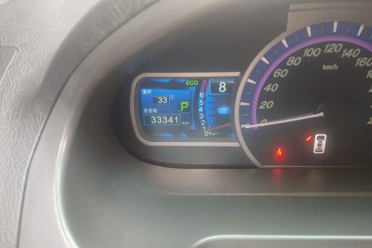 Used BYD S6 2014 2.4L Automatic Prestige 5-Seater Odometer Close Up